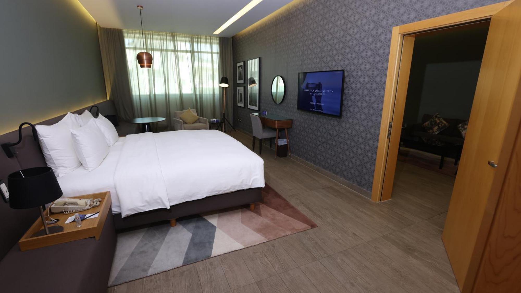Radisson Blu Hotel, Verdun Hotel