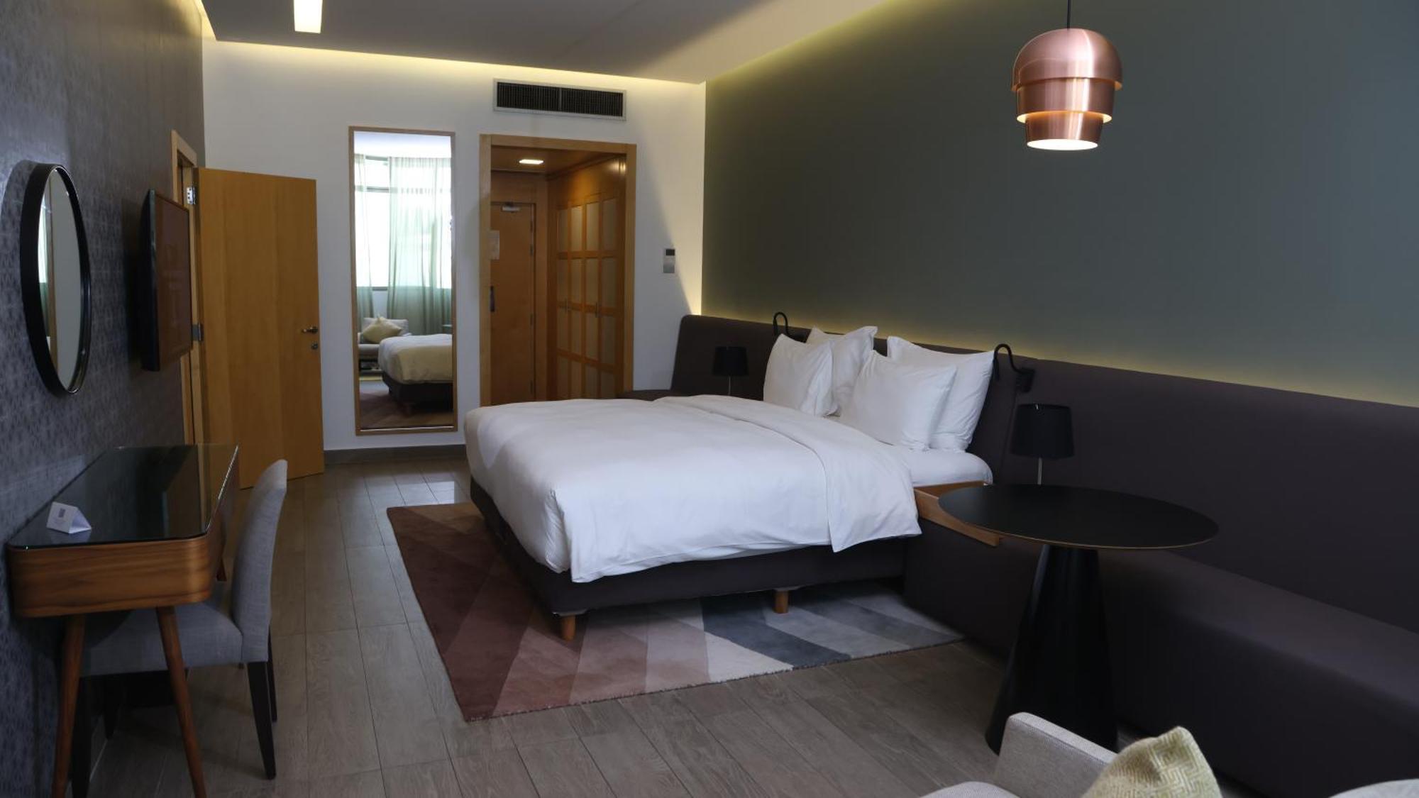 Radisson Blu Hotel, Verdun Beirut